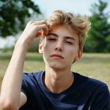 فہد مصطفیٰ avatar